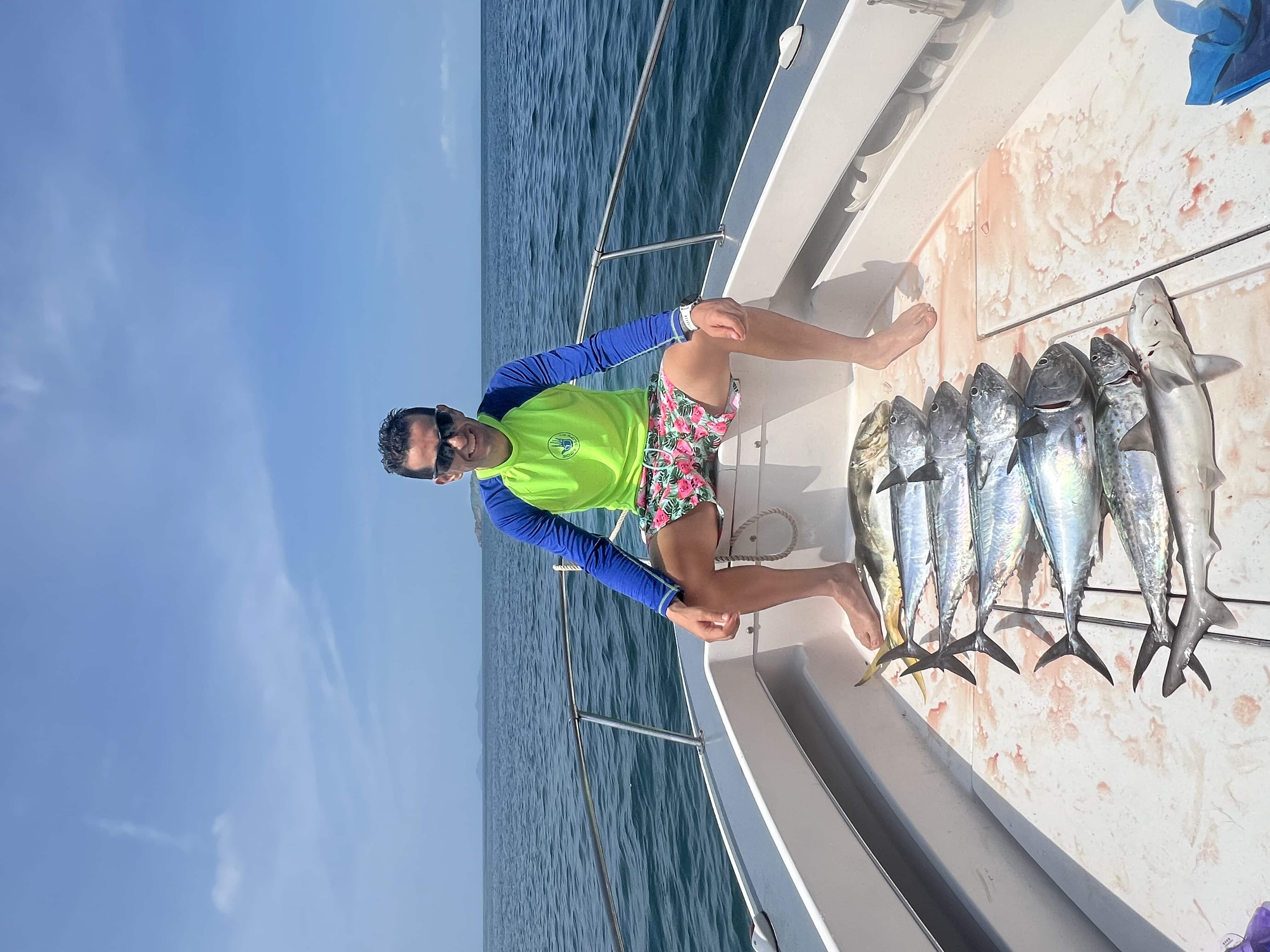 6-Hour Panama Bay Charter